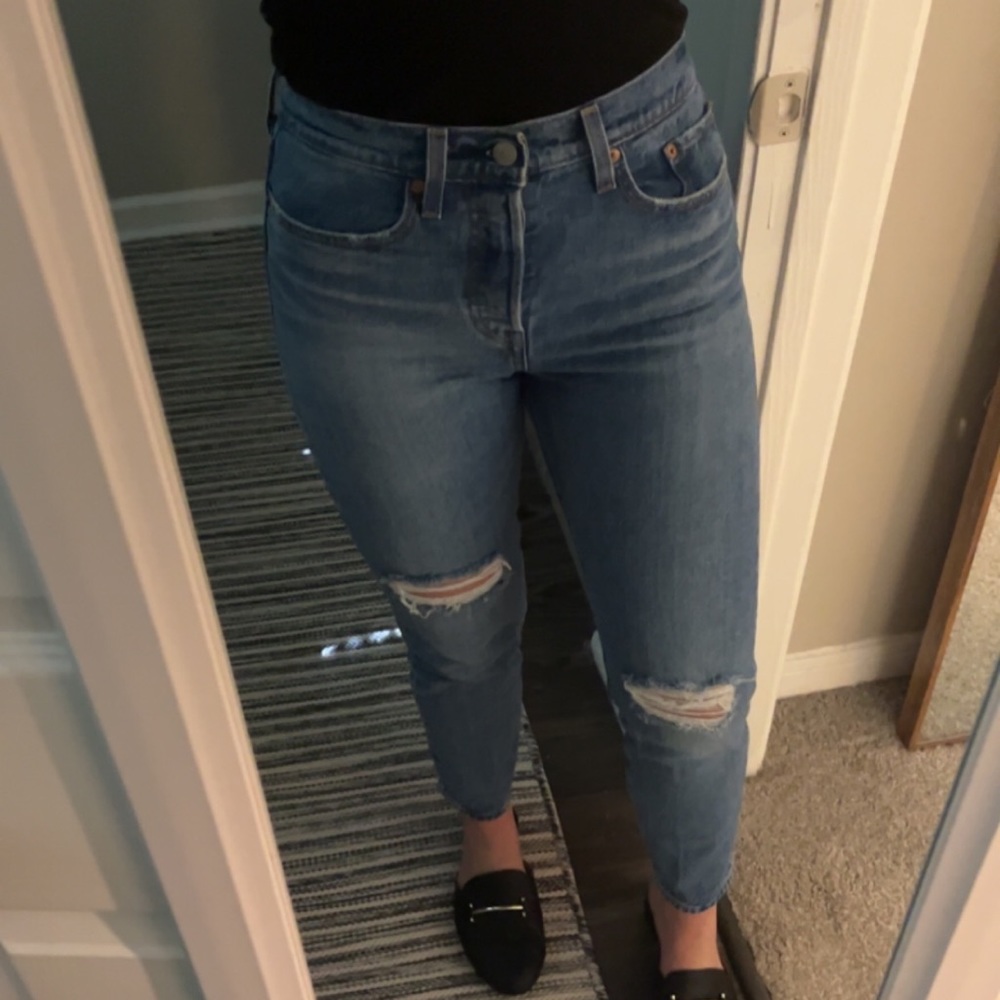 Levi’s Wedgie Premium Distressed Jeans